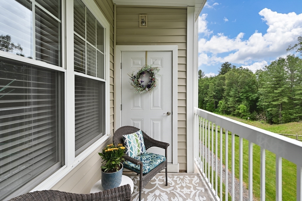 240 Martins Landing # 207