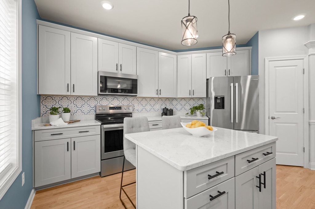 240 Martins Landing # 207