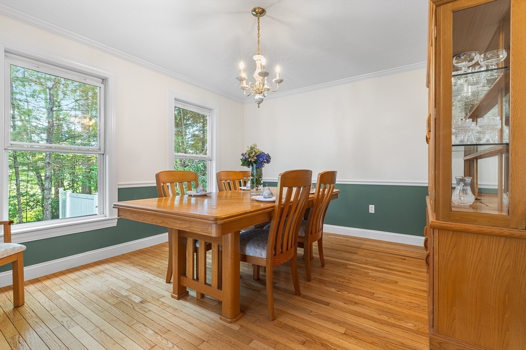 16 Gray Squirrel Cir