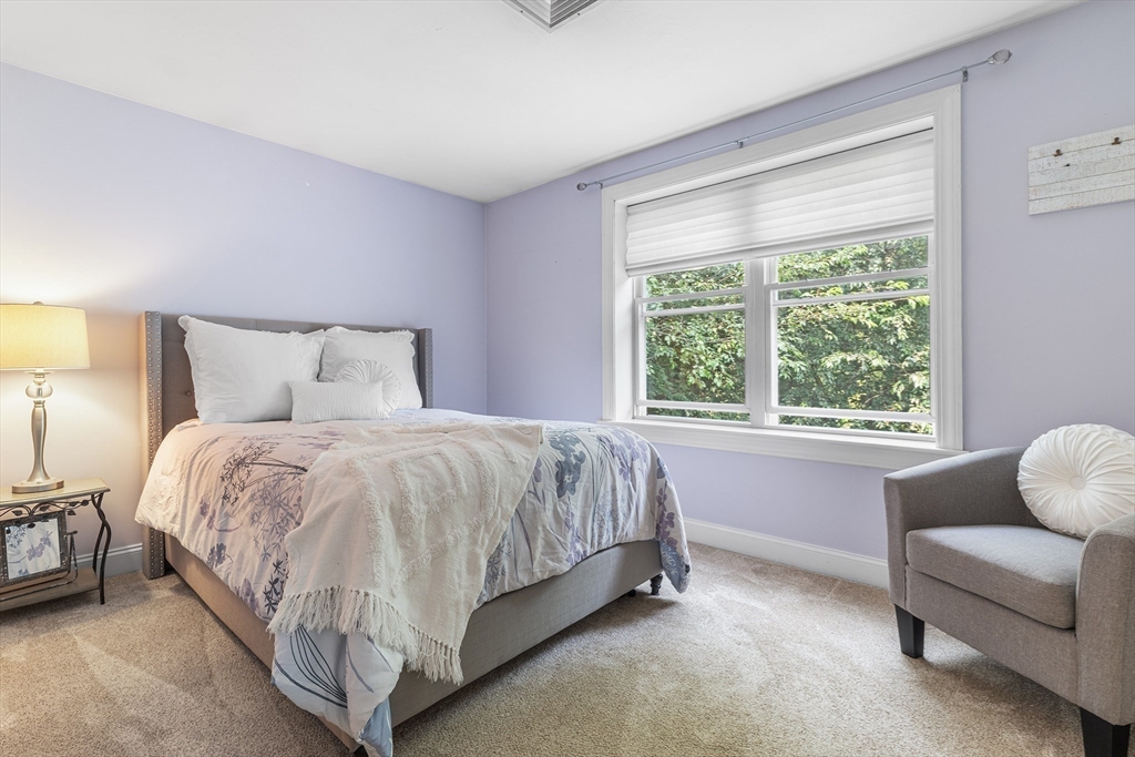 16 Gray Squirrel Cir