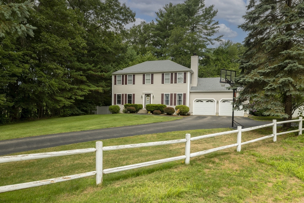 16 Gray Squirrel Cir