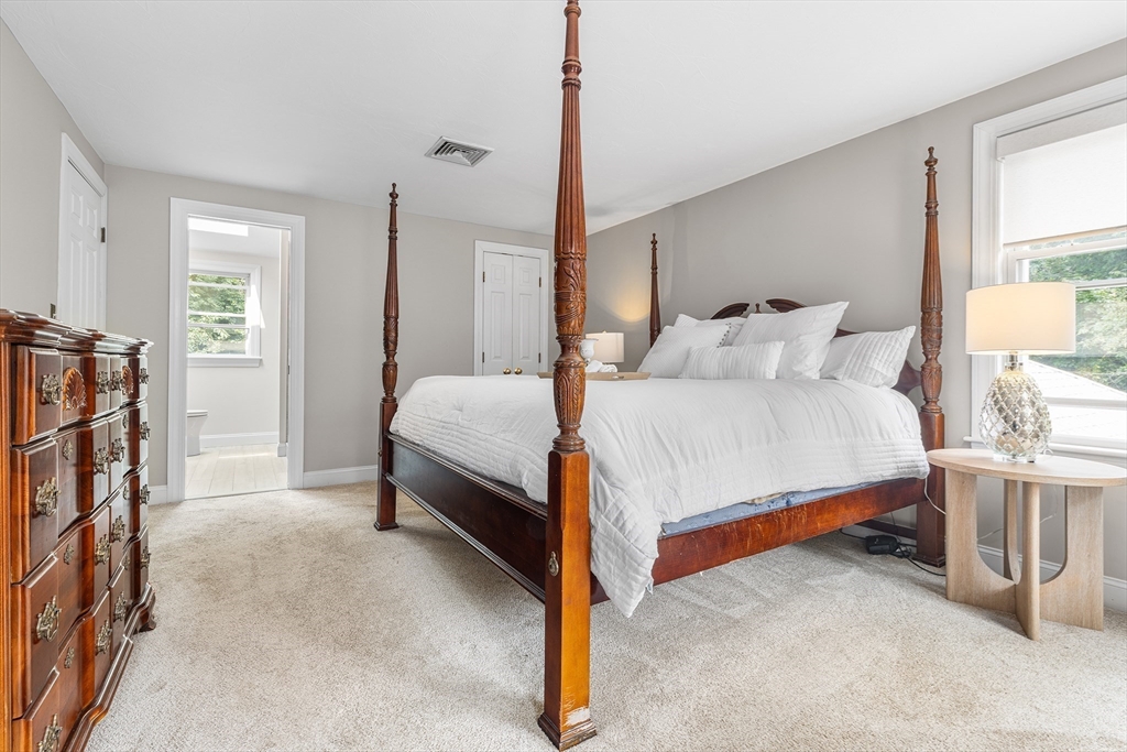 16 Gray Squirrel Cir