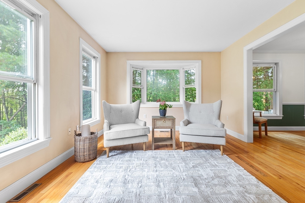 16 Gray Squirrel Cir