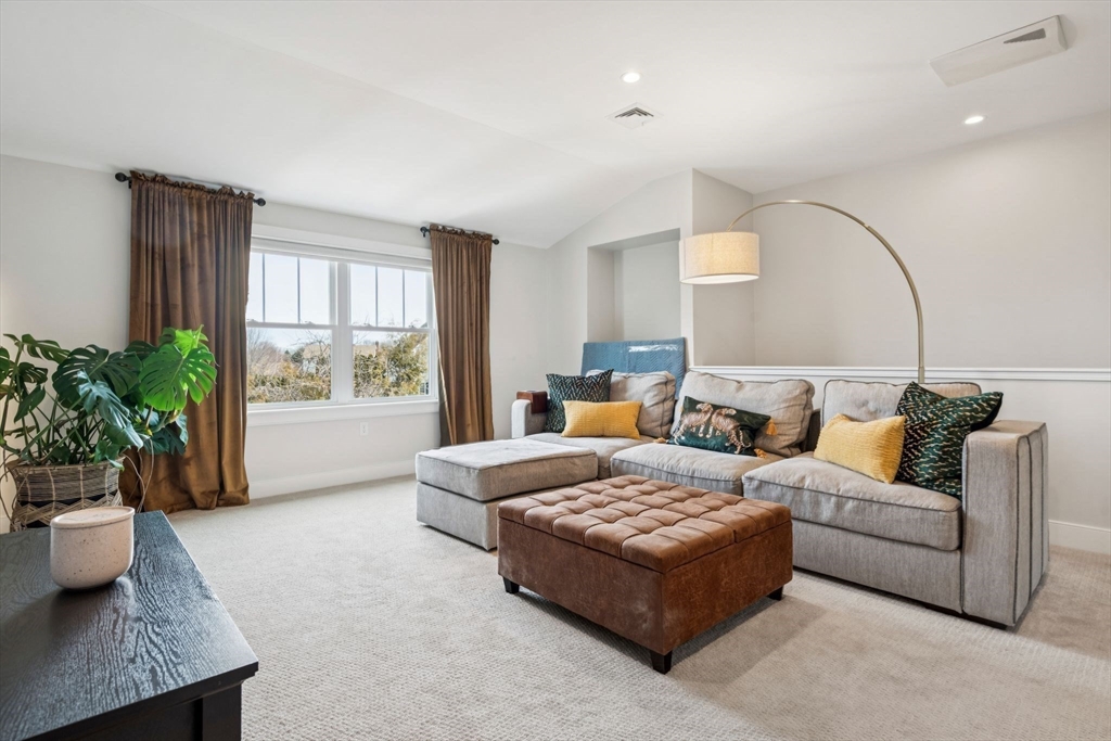 5 Primrose Lane # 5