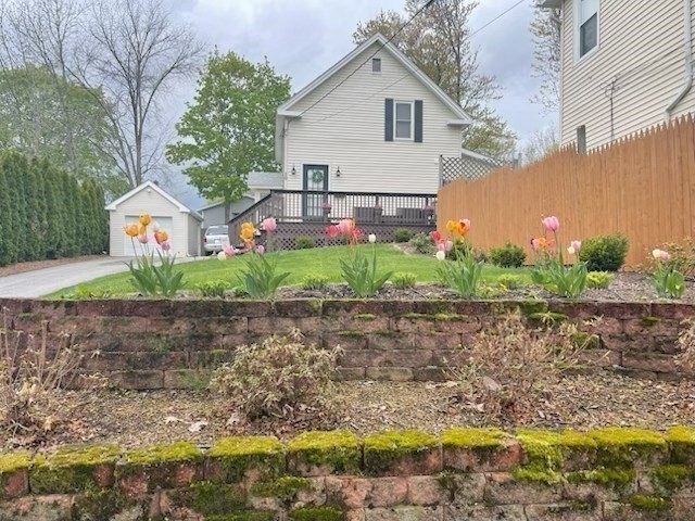 10 Cedar St