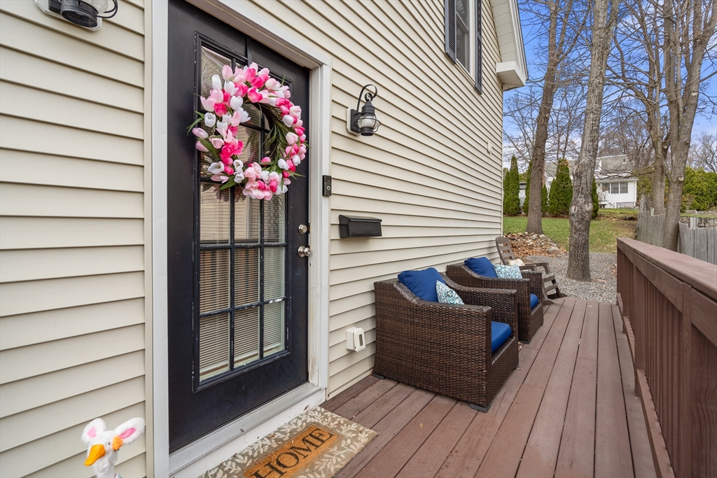 10 Cedar St