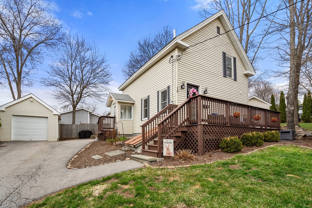 10 Cedar St