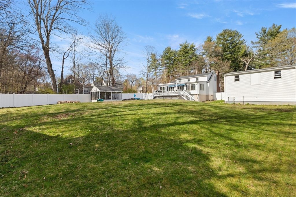 14 Mill St