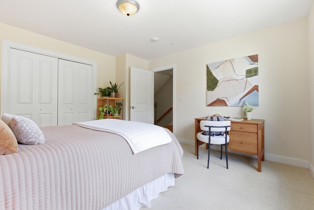 2302 Juniper Circle # 2302