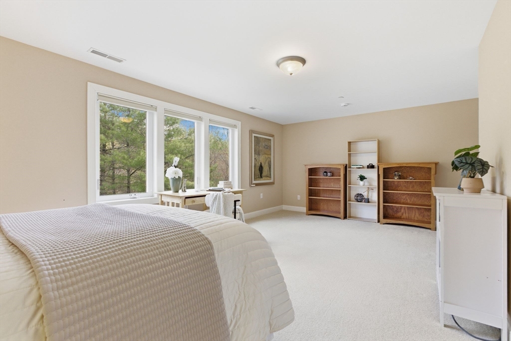 2302 Juniper Circle # 2302