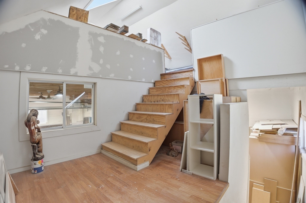 38 Woodland Road
