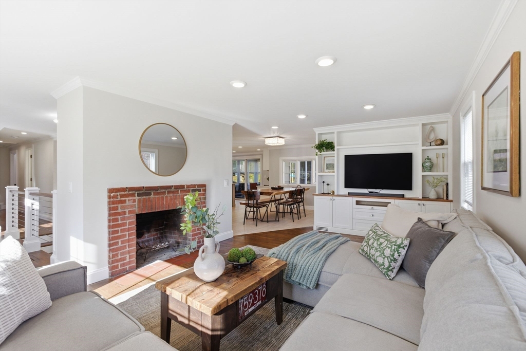 38 Woodland Road