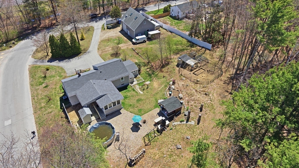 38 Woodland Road