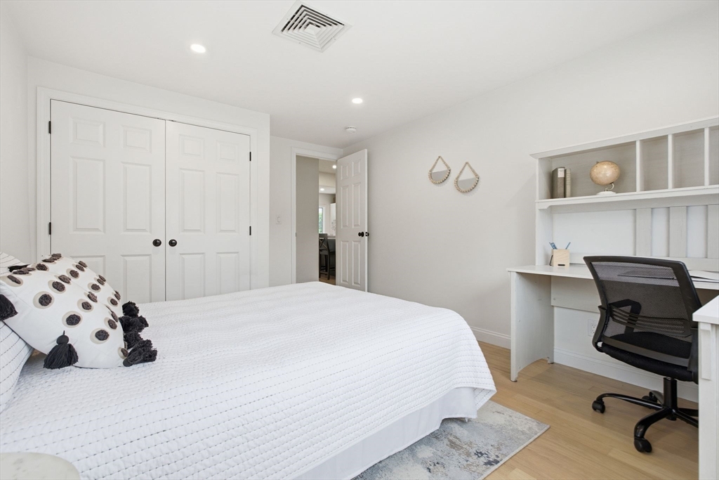 7 Burditt Road