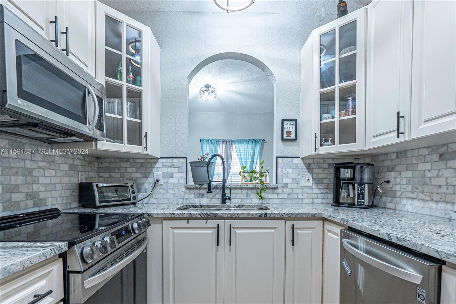 10581 NW 56th Place