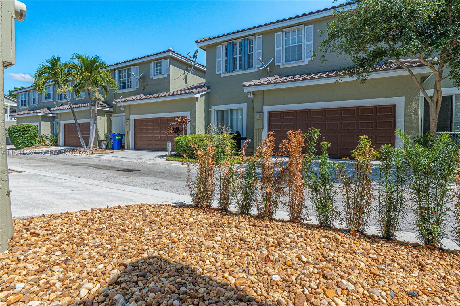 10581 NW 56th Place