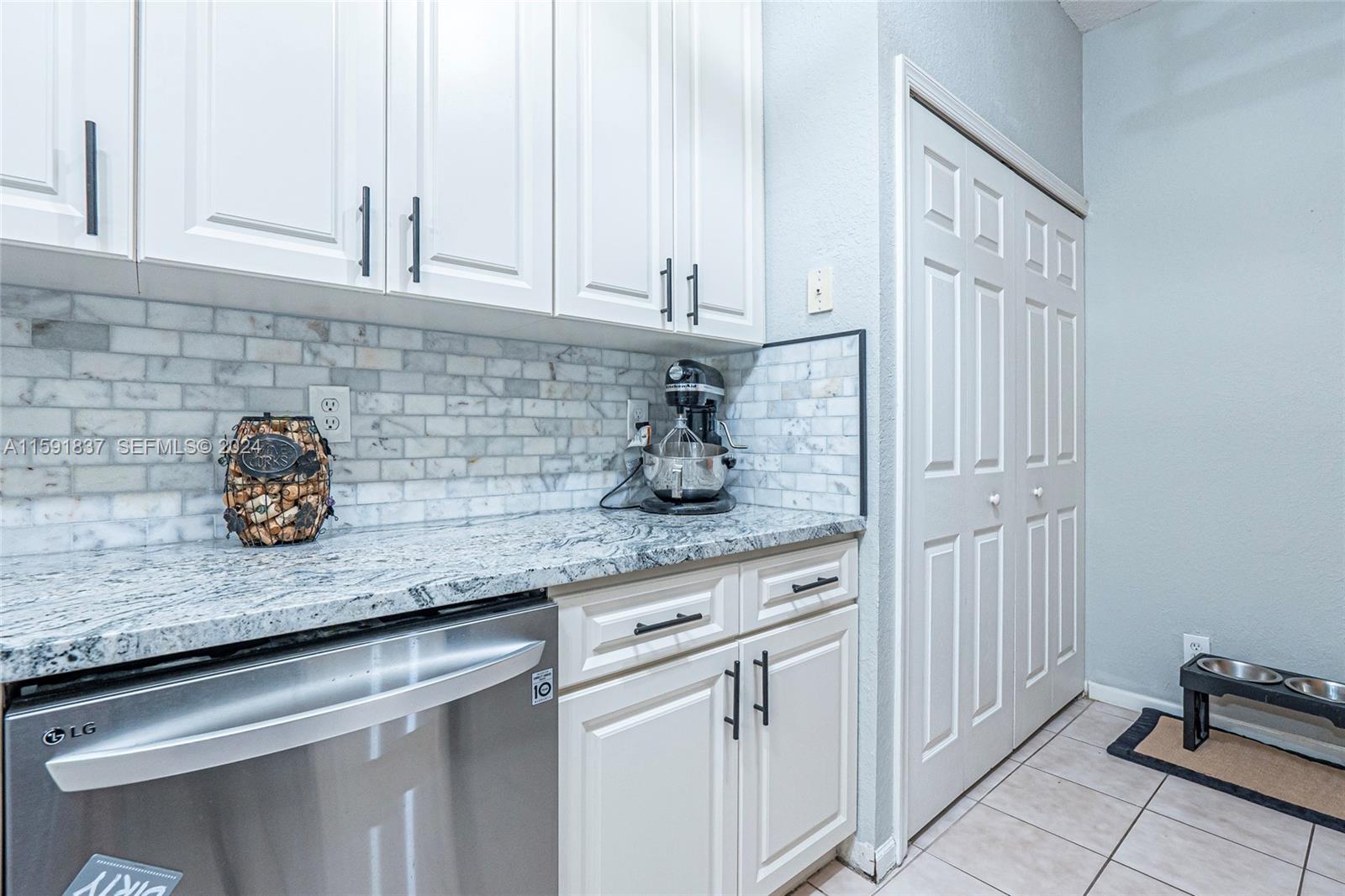 10581 NW 56th Place