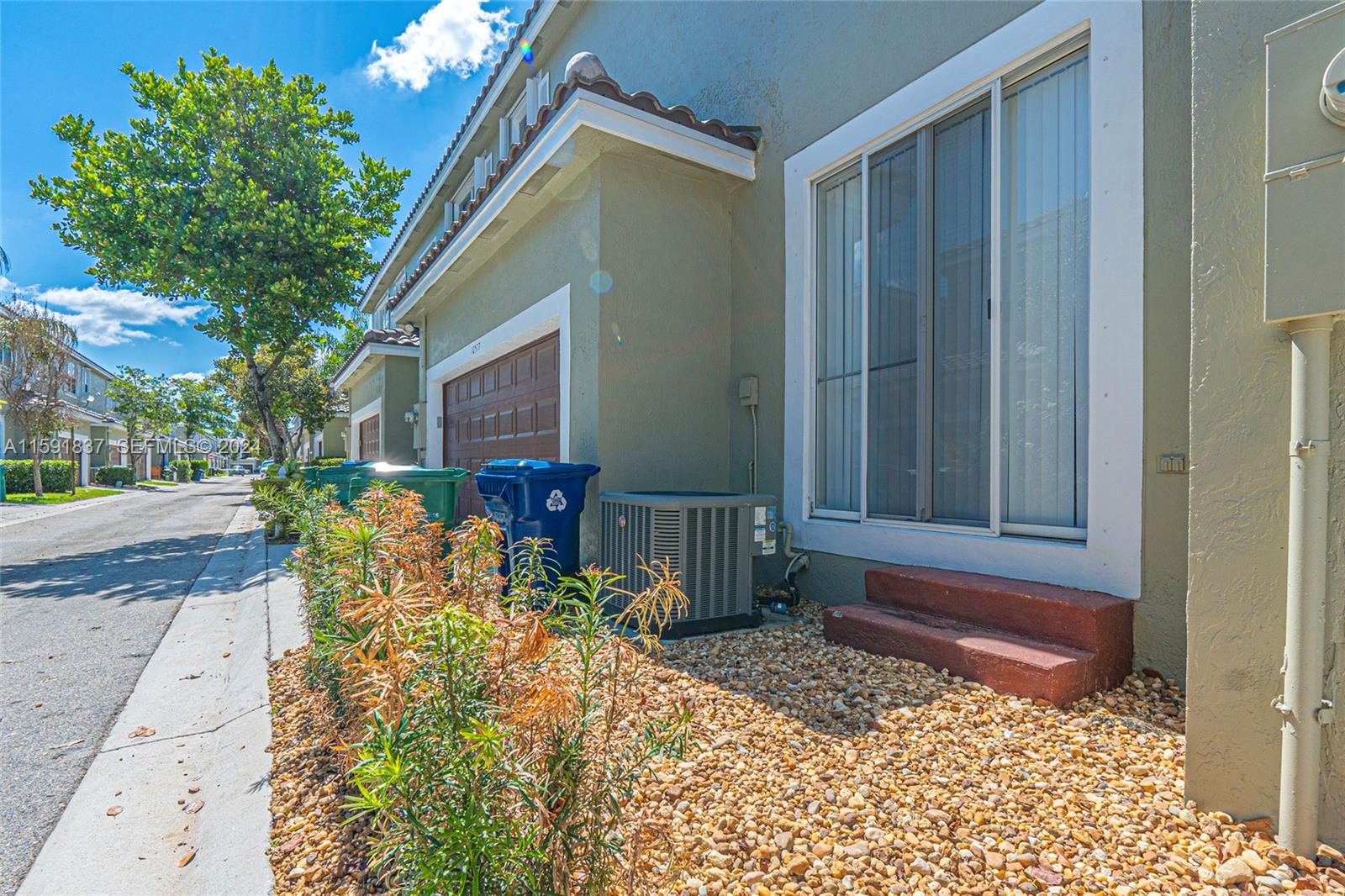 10581 NW 56th Place