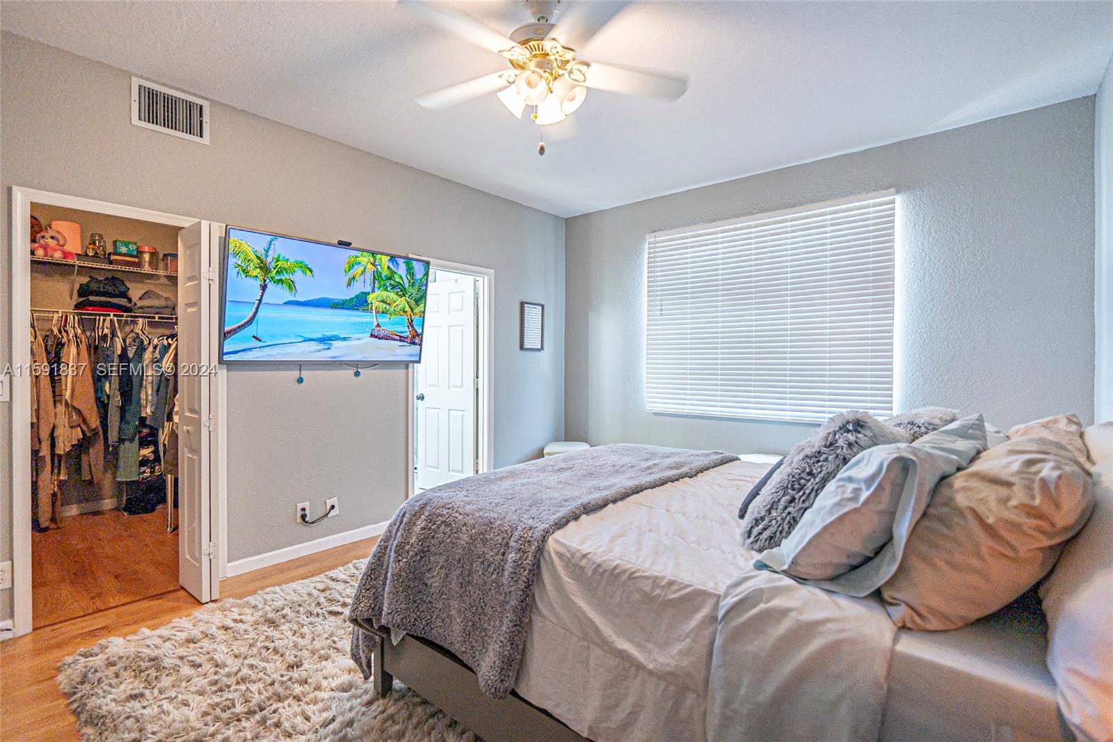 10581 NW 56th Place