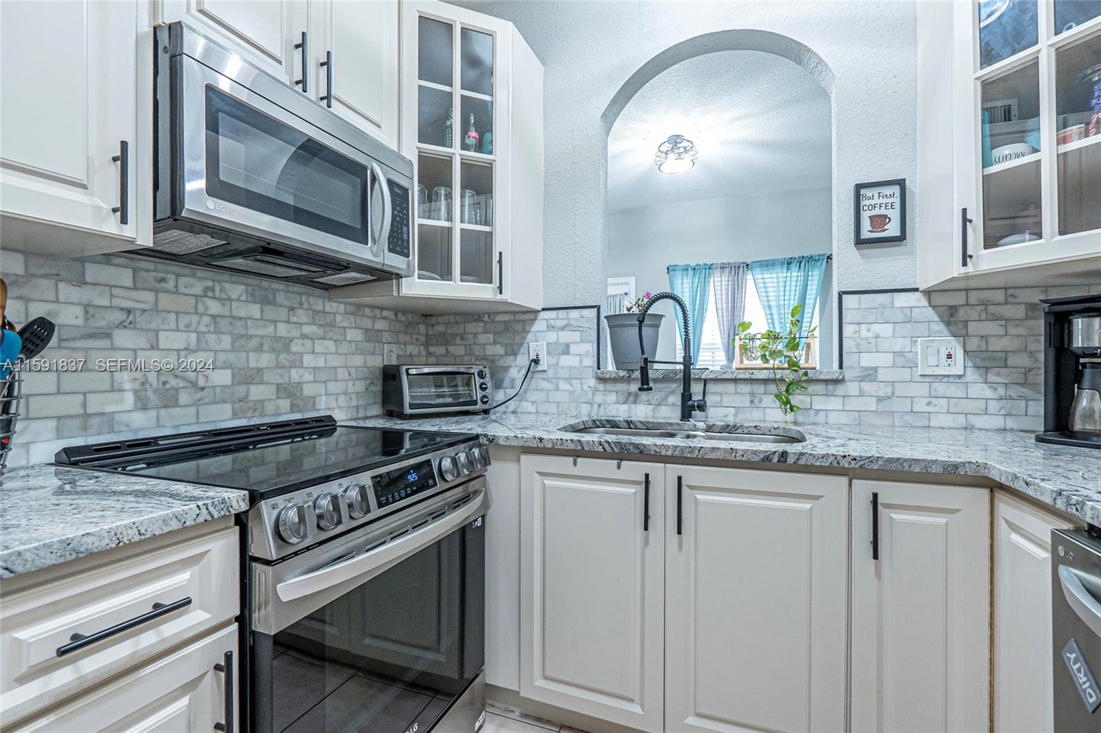 10581 NW 56th Place