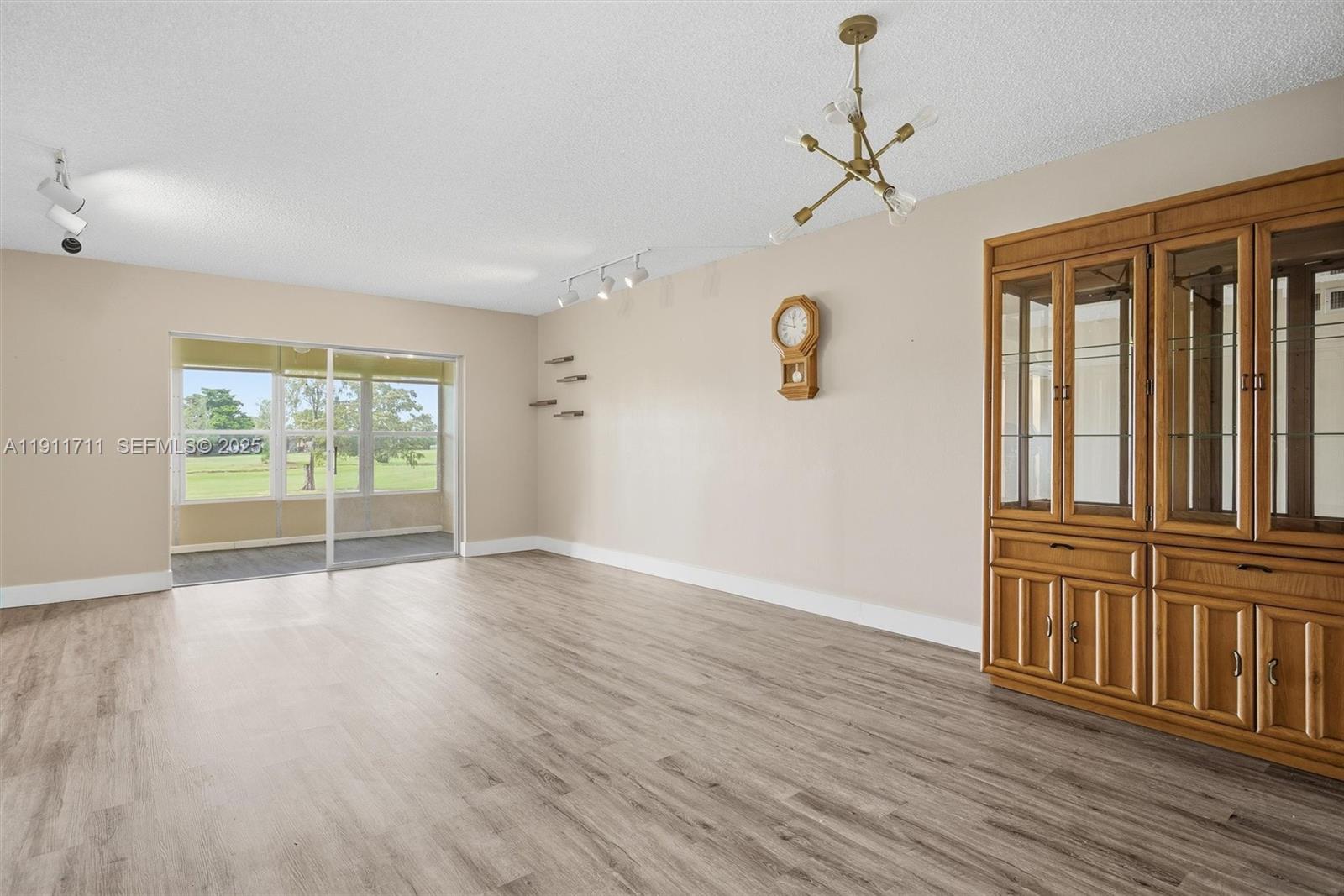 1035 Country Club Drive 208