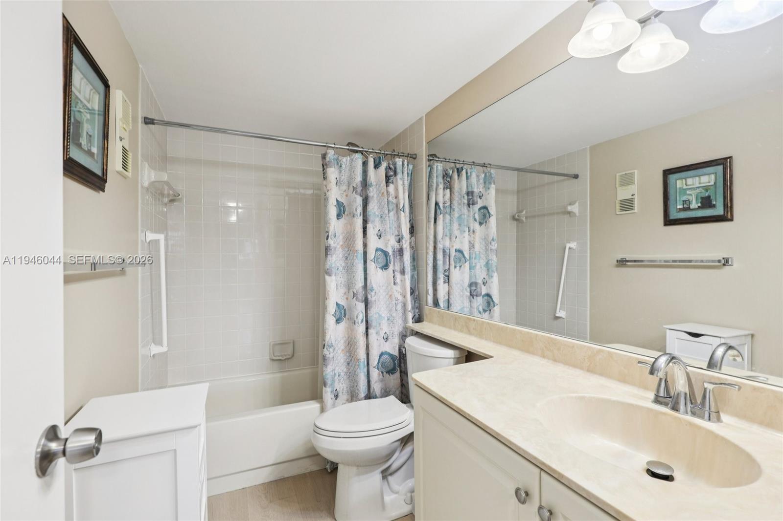 4725 E Lucerne Lakes Boulevard E 405