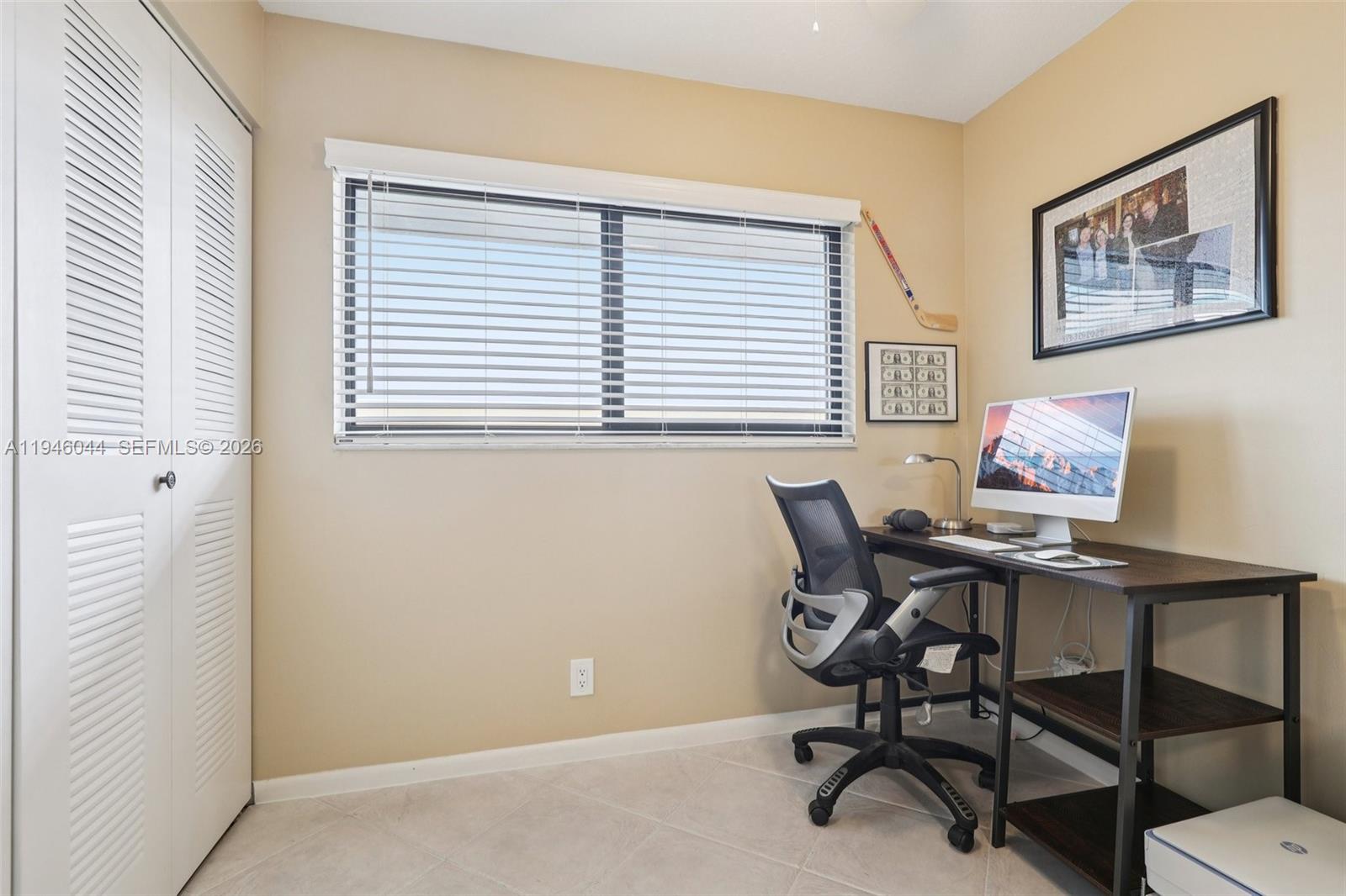 4725 E Lucerne Lakes Boulevard E 405