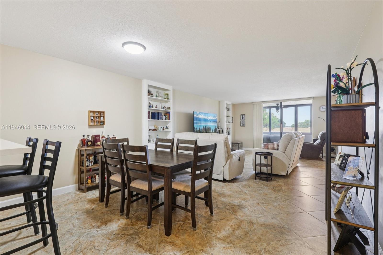 4725 E Lucerne Lakes Boulevard E 405