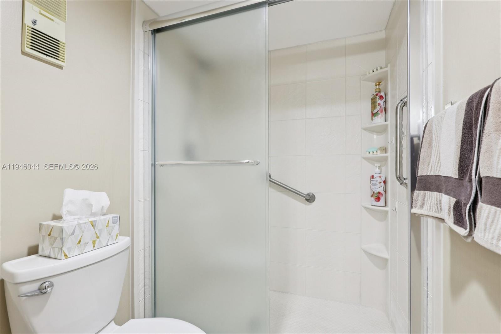 4725 E Lucerne Lakes Boulevard E 405