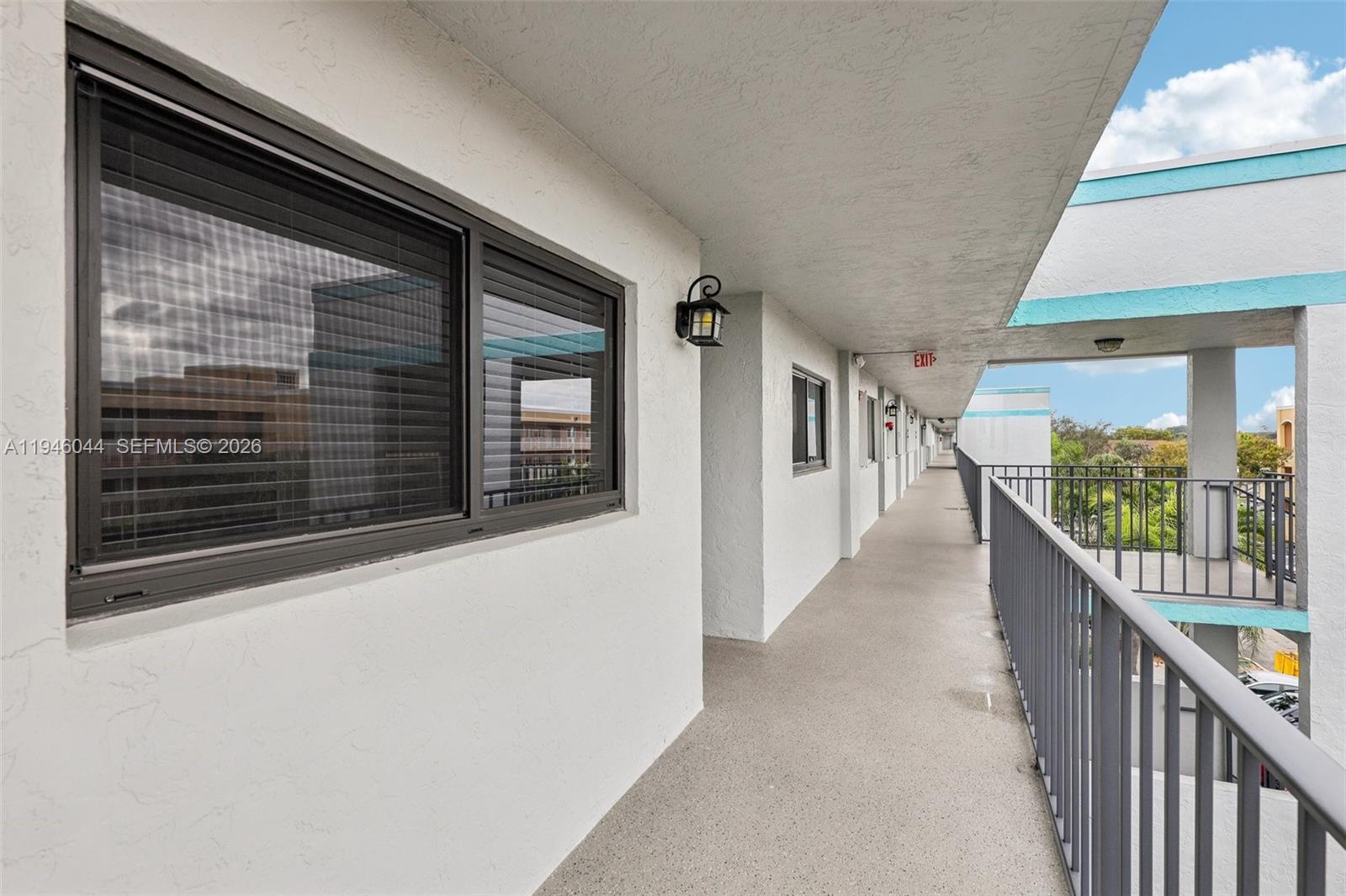 4725 E Lucerne Lakes Boulevard E 405
