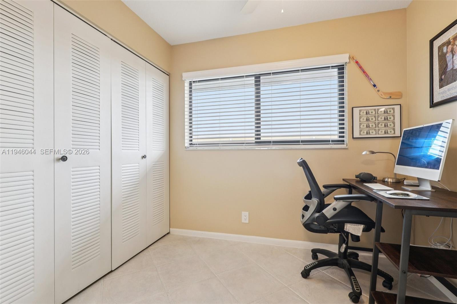 4725 E Lucerne Lakes Boulevard E 405