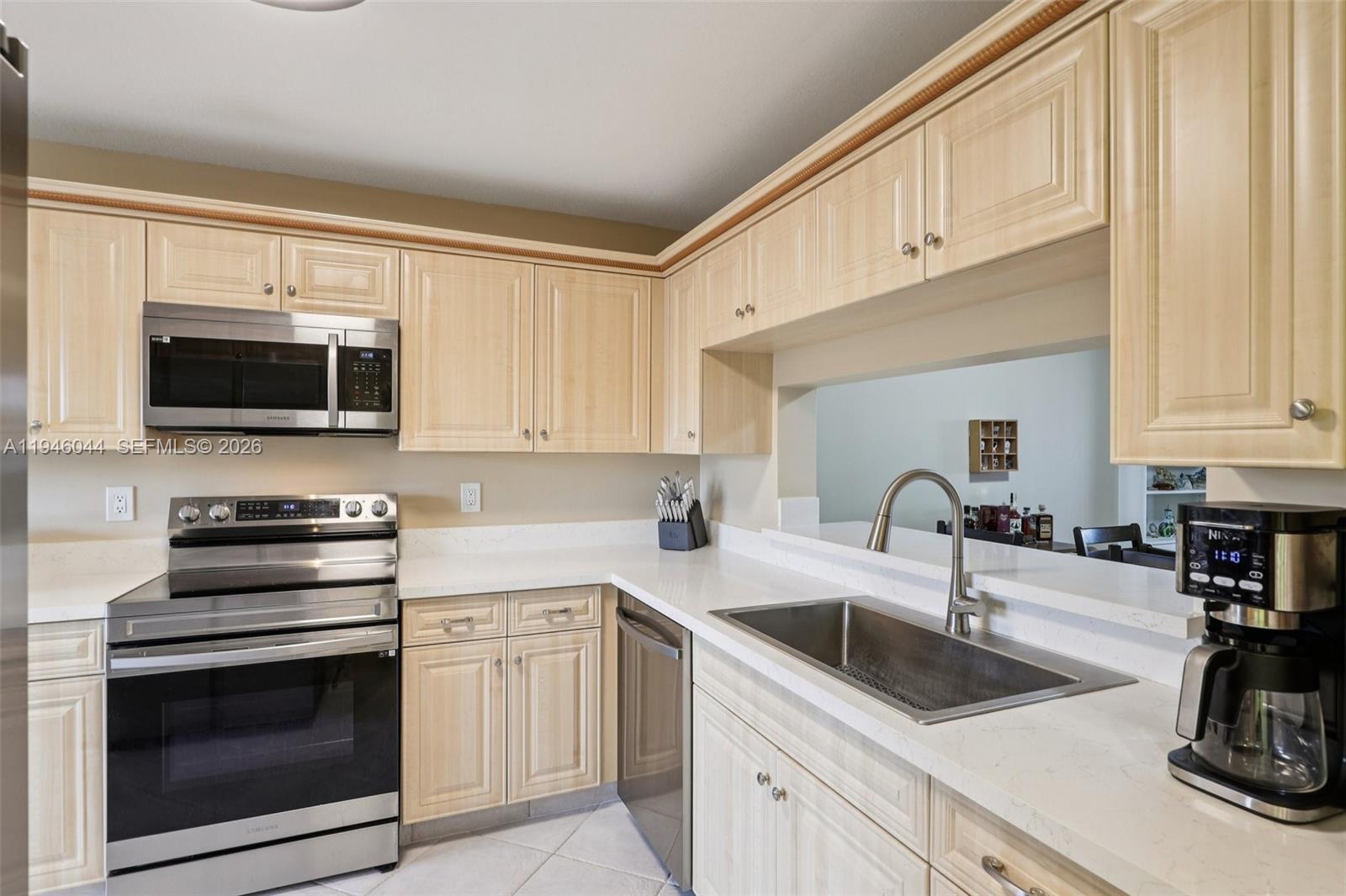 4725 E Lucerne Lakes Boulevard E 405