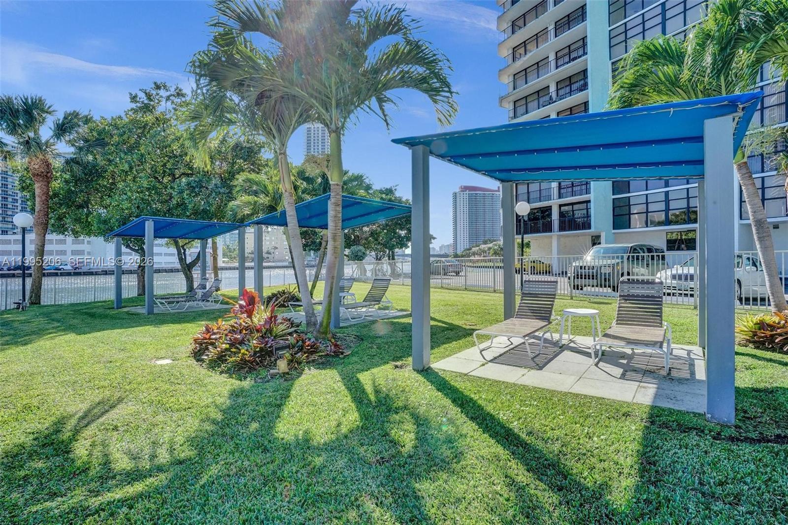 200 Leslie Drive 918