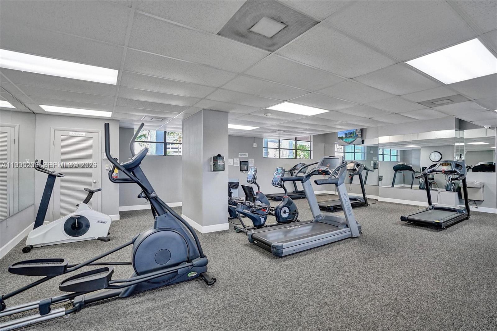 200 Leslie Drive 918