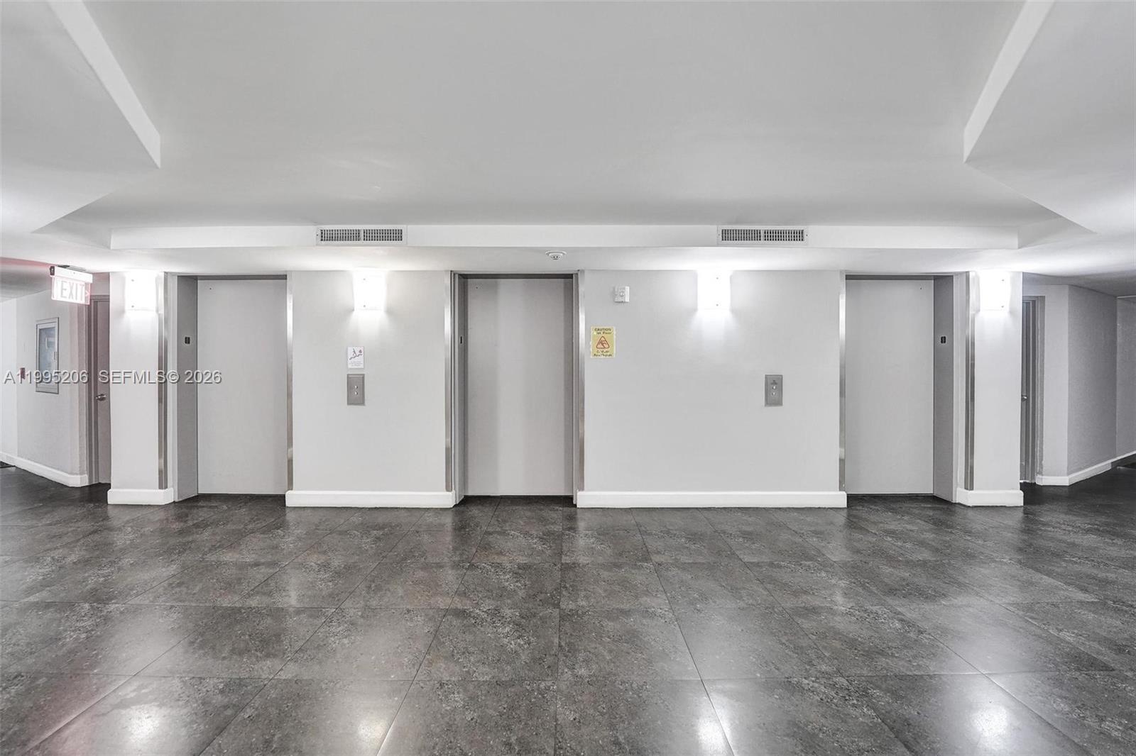 200 Leslie Drive 918