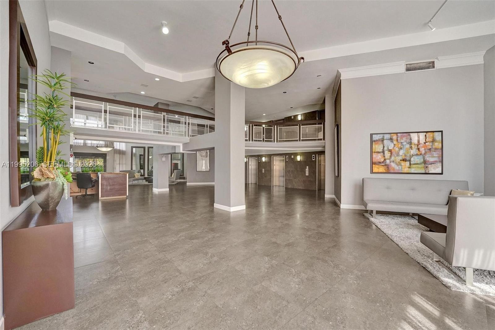 200 Leslie Drive 918