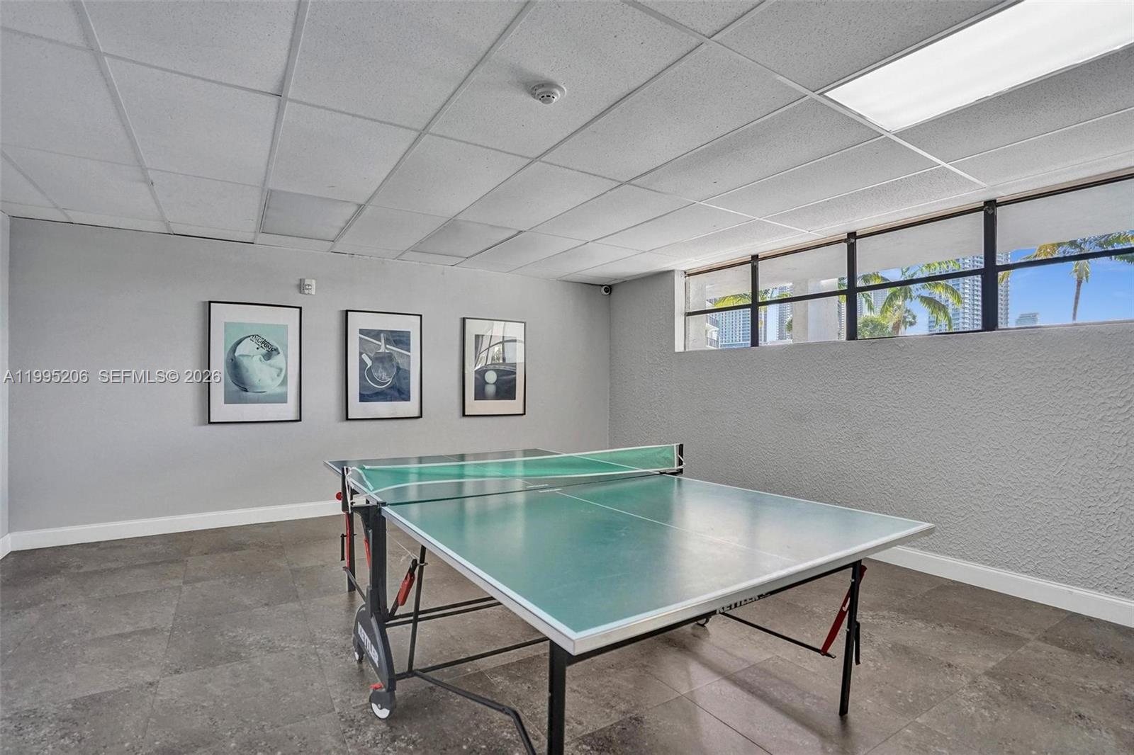 200 Leslie Drive 918