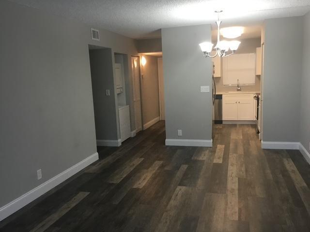 11441 NW 39th Court 216-3