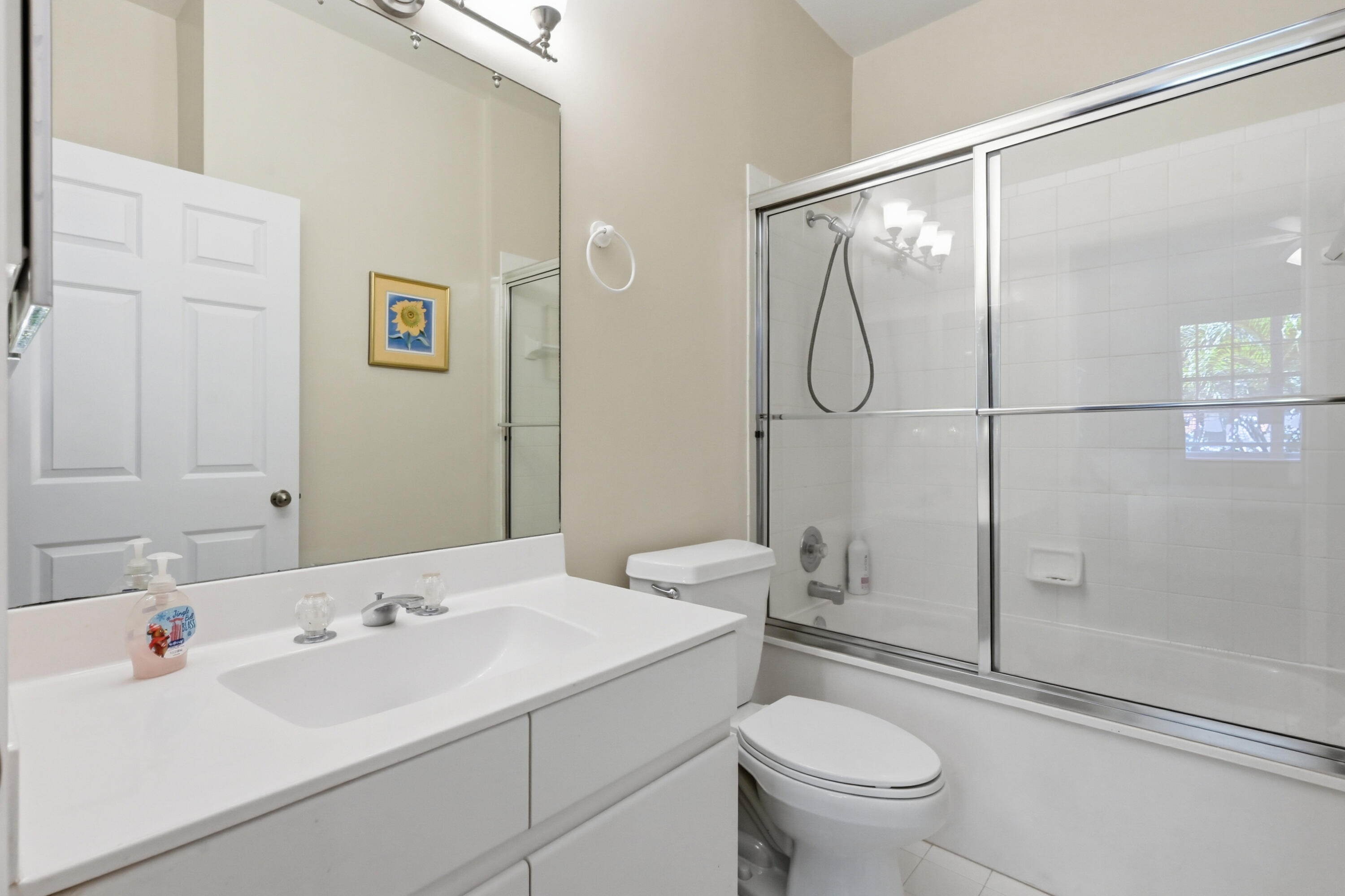 4115 Carriage Drive P2