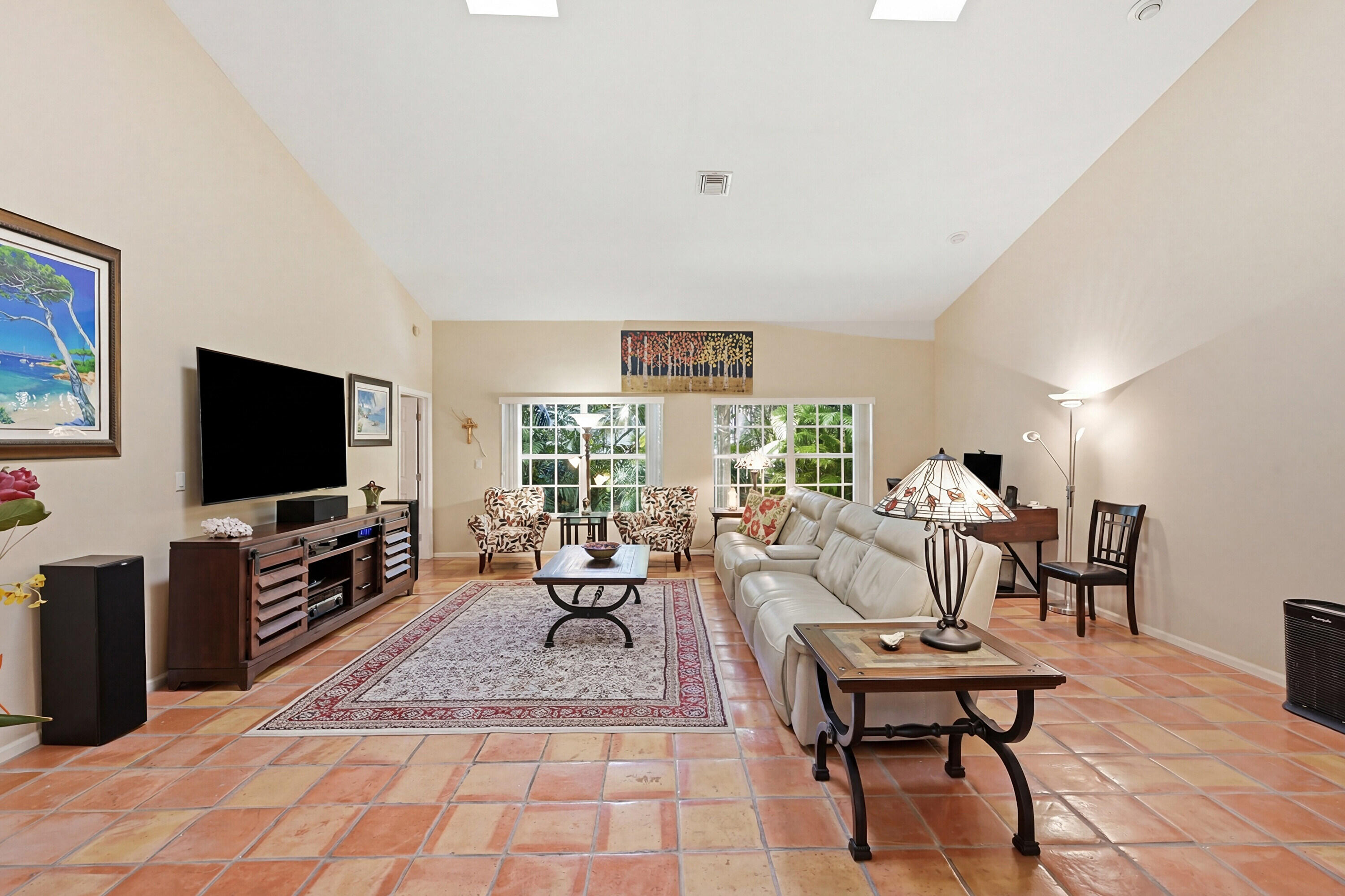 4115 Carriage Drive P2