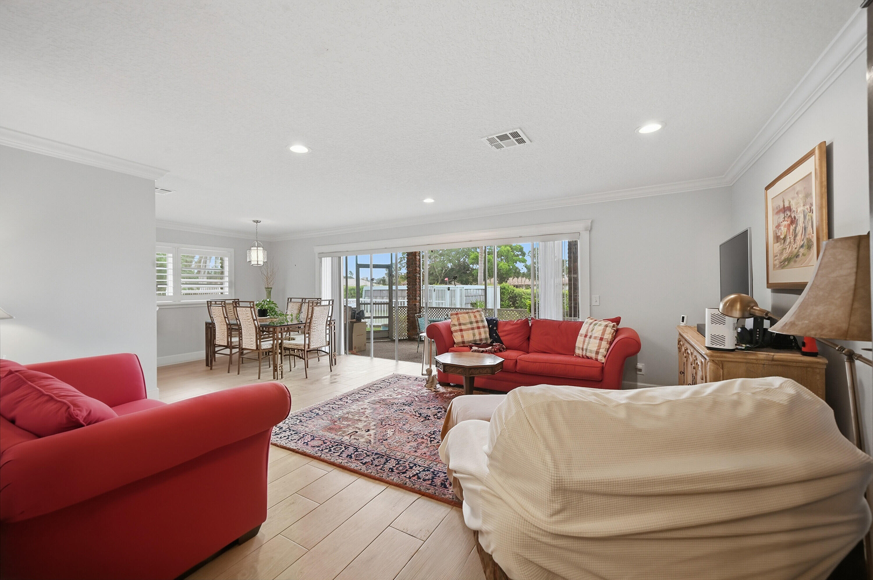 324 Orange Tree Drive 4