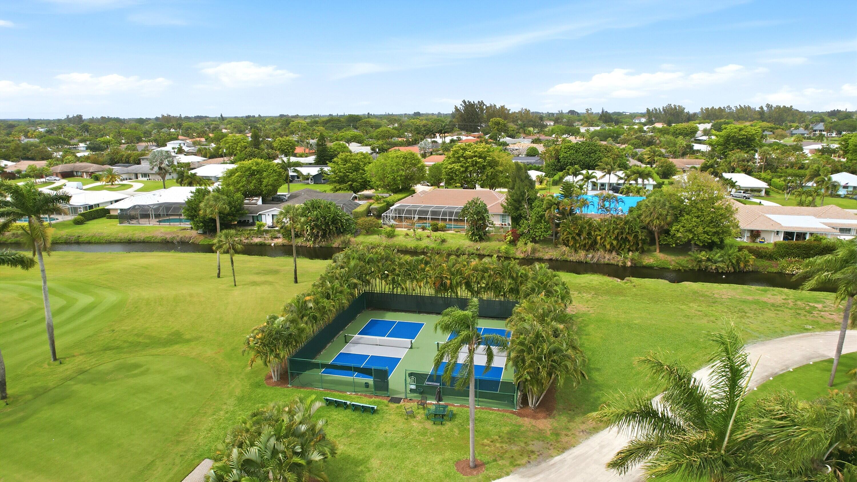 324 Orange Tree Drive 4