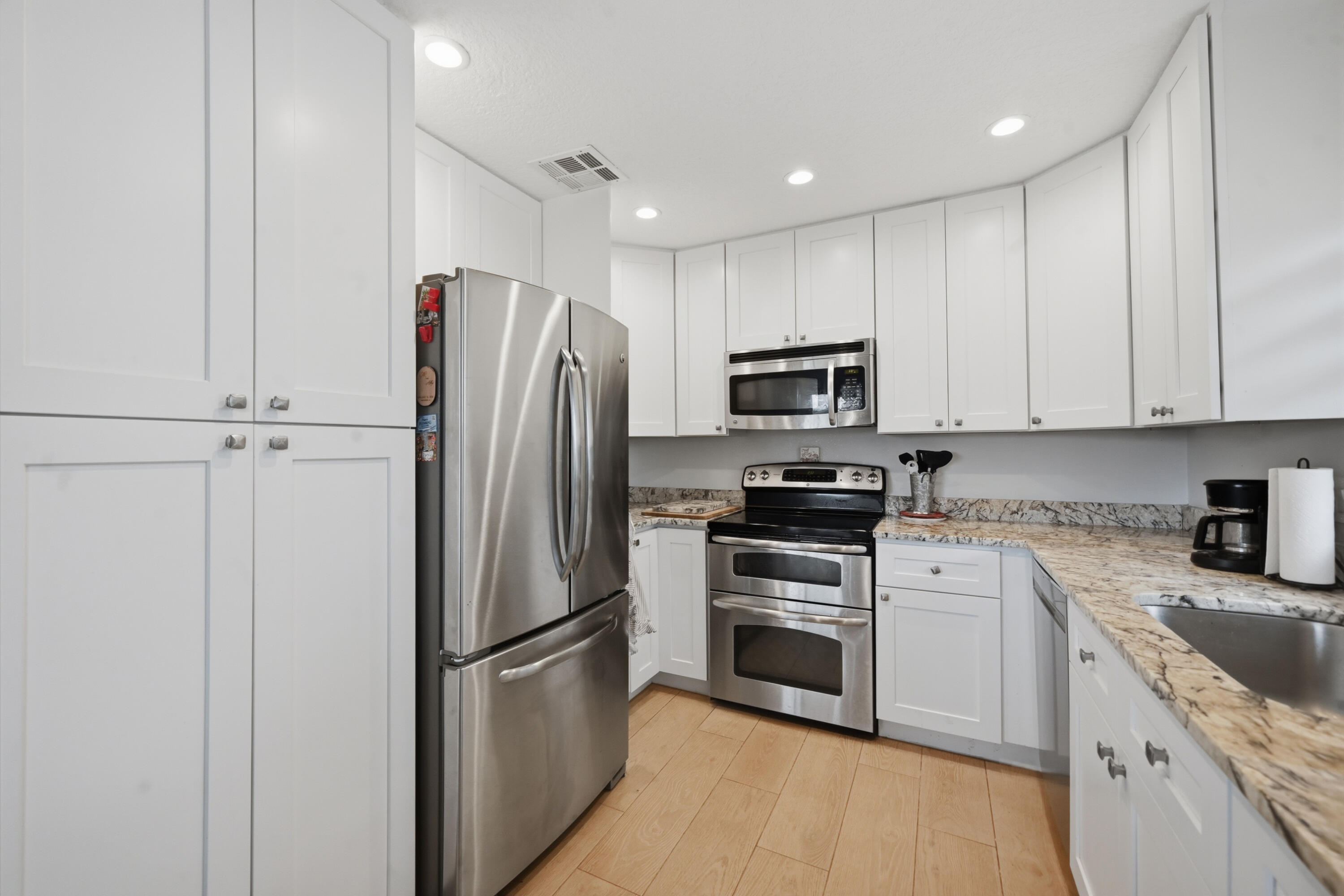 324 Orange Tree Drive 4