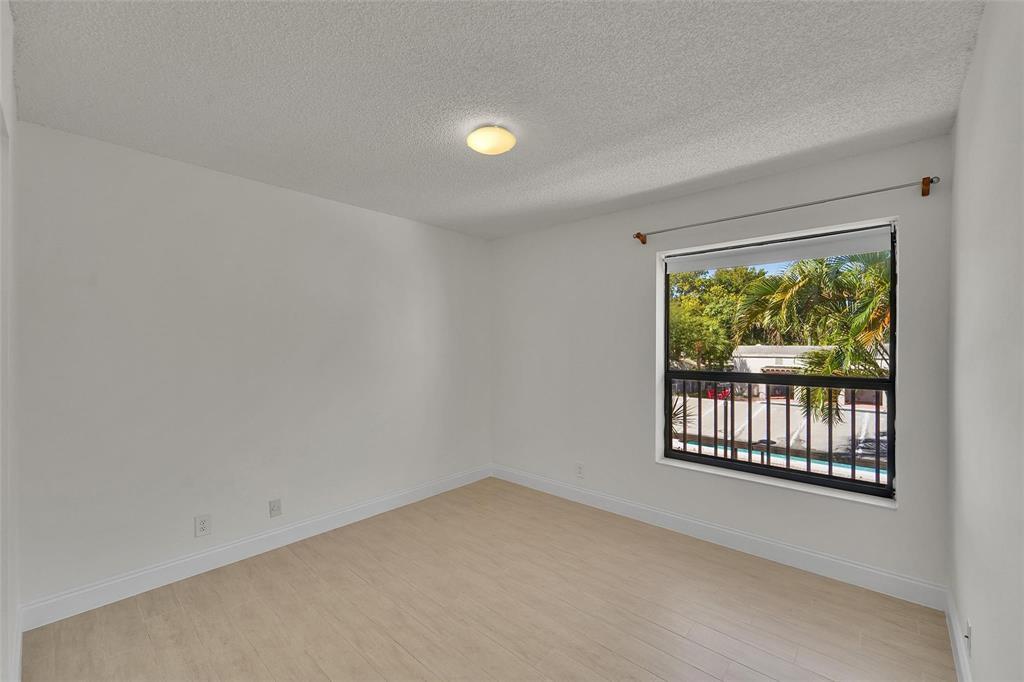 3529 NW 35th Street 1606