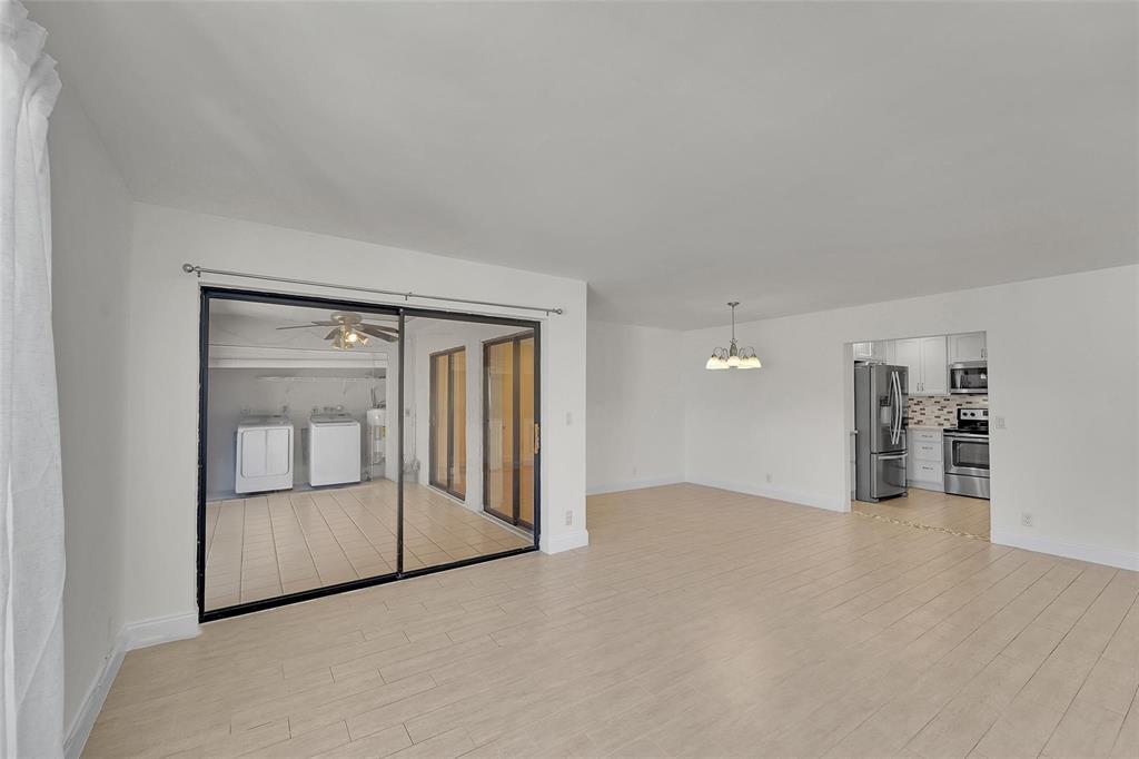 3529 NW 35th Street 1606