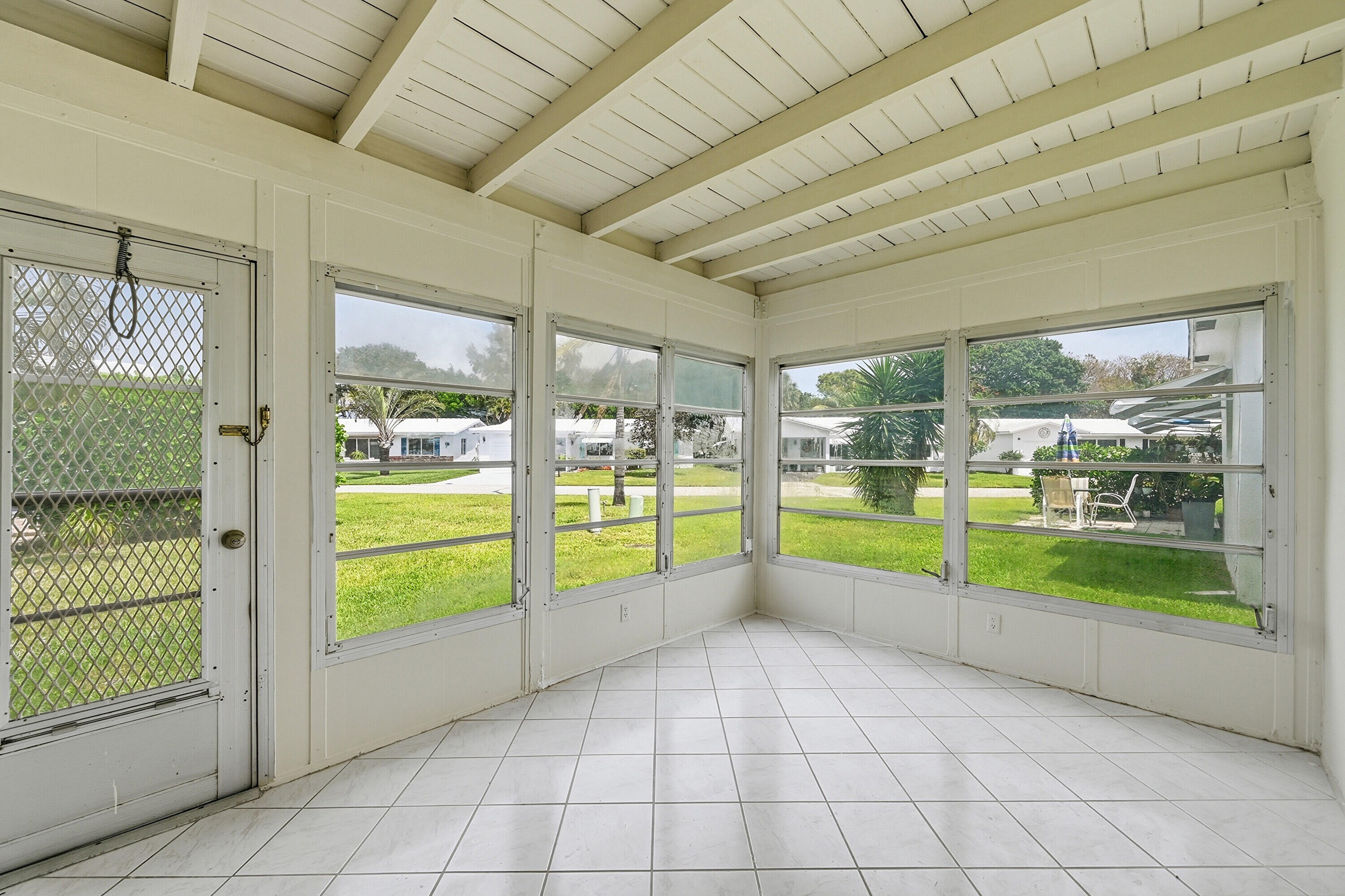 2631 W Golf Boulevard