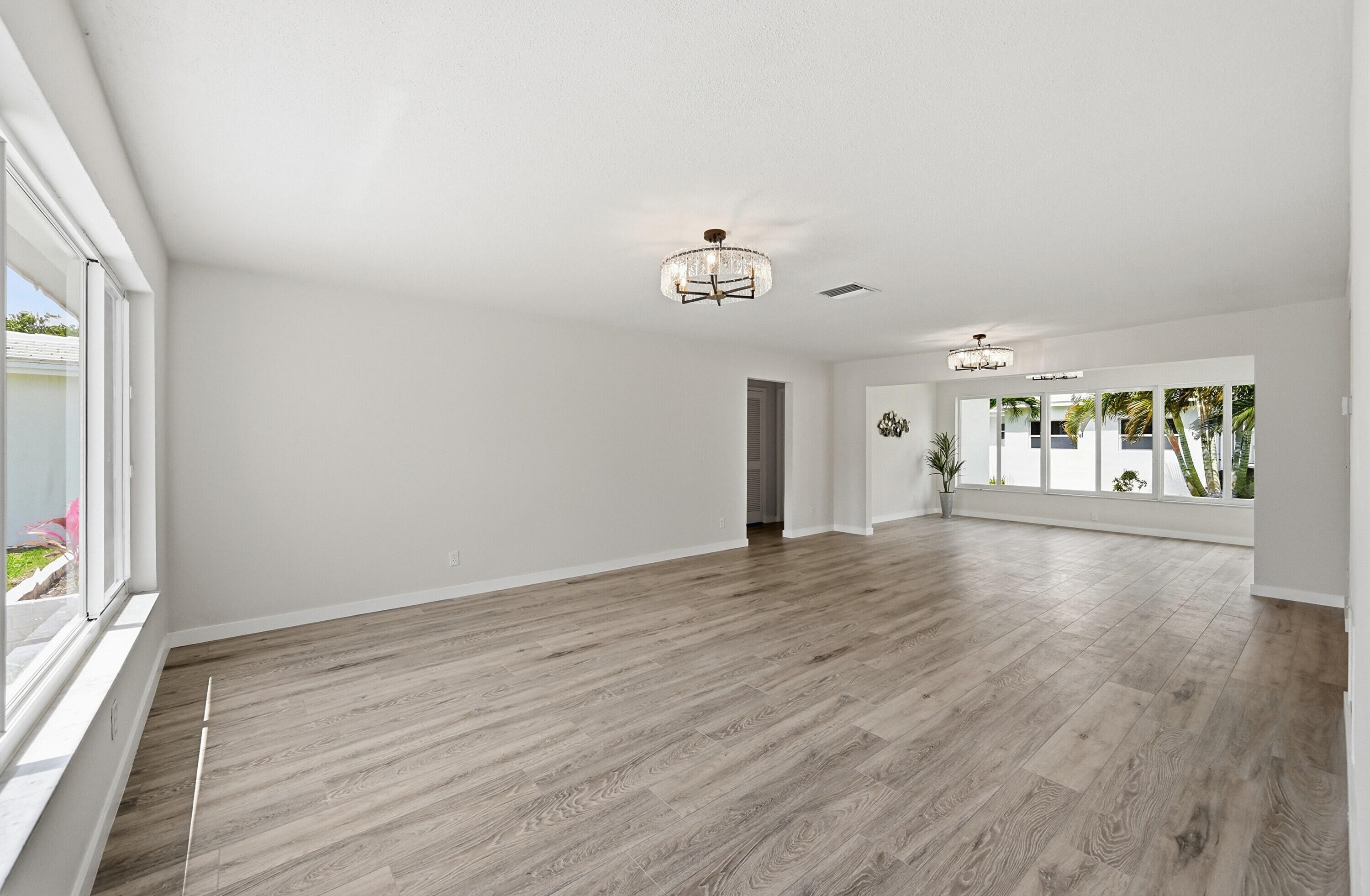 2631 W Golf Boulevard