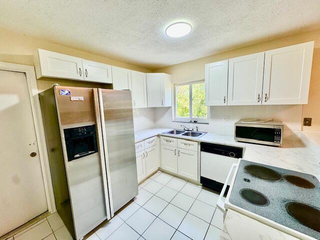 2810 NW 8th Court