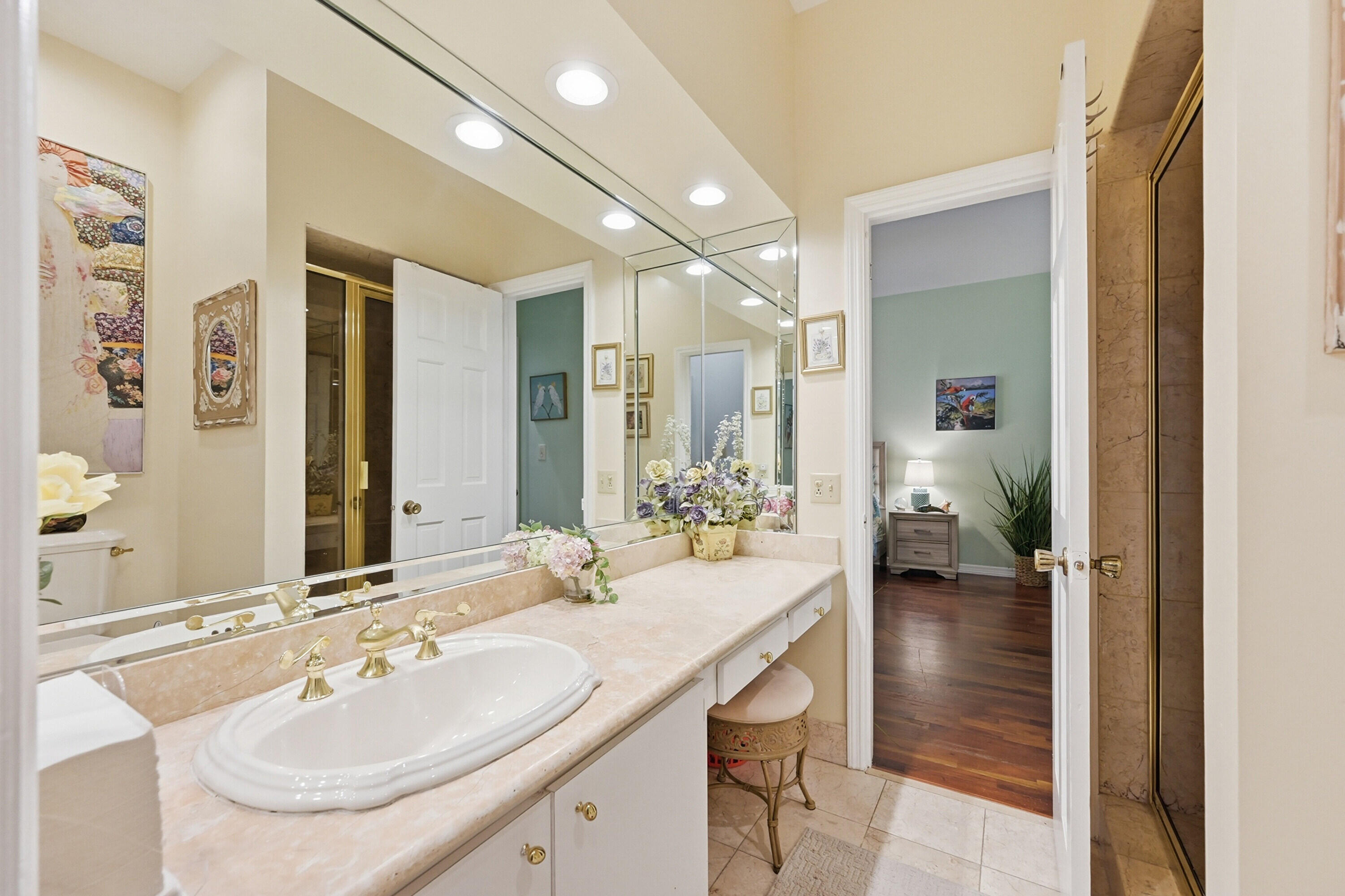 9001 N Lake Dasha Drive