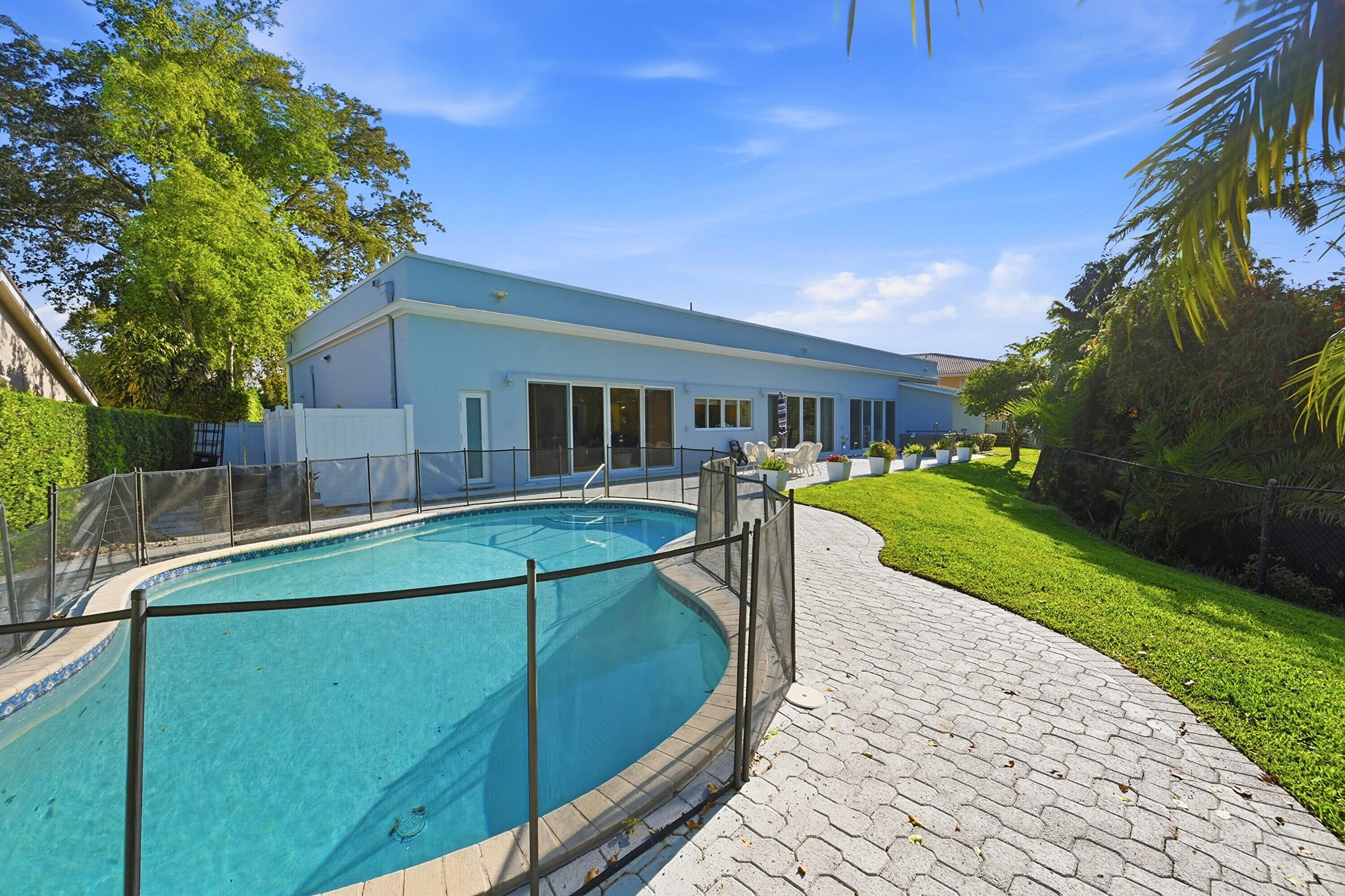 9001 N Lake Dasha Drive